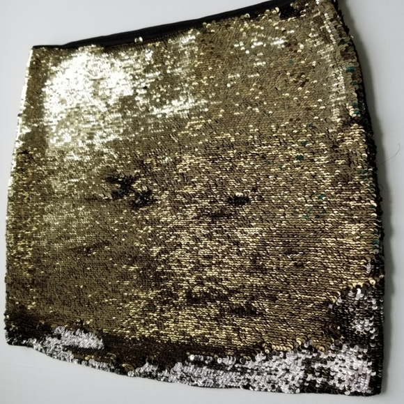 Anthropologie Bishop and Young Sequined Mini Skirt - Picture 2 of 6